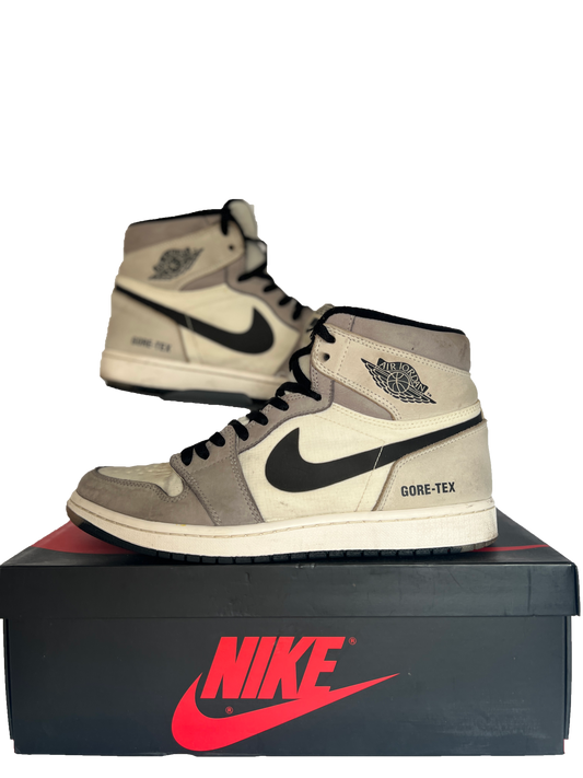 Nike Air Jordan 1 High Gore Tex - 44